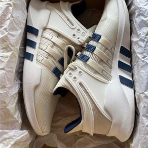 Adidas Men's Beige and Dark Blue Sneakers